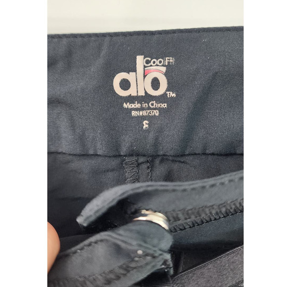 Alo‎ Crop Athletic Pants Comfort Lounge Athleisure Capri Black Size 8 - Picture 7 of 8